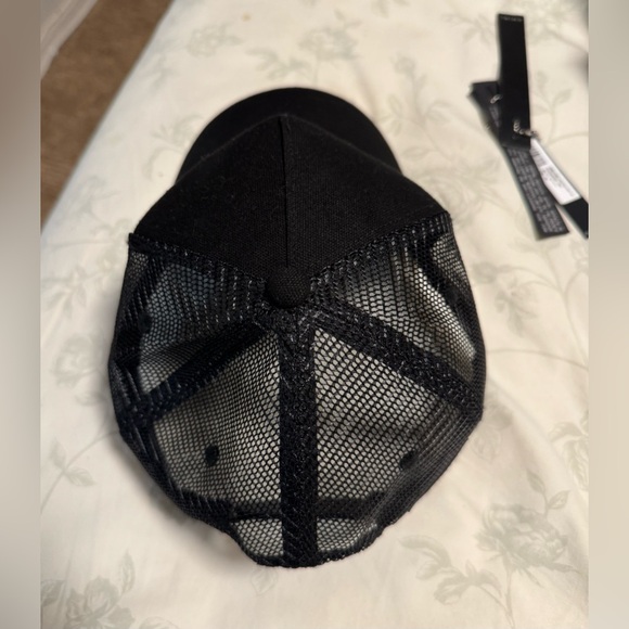 AMIRI Core Logo Trucker Hat - Picture 7 of 11